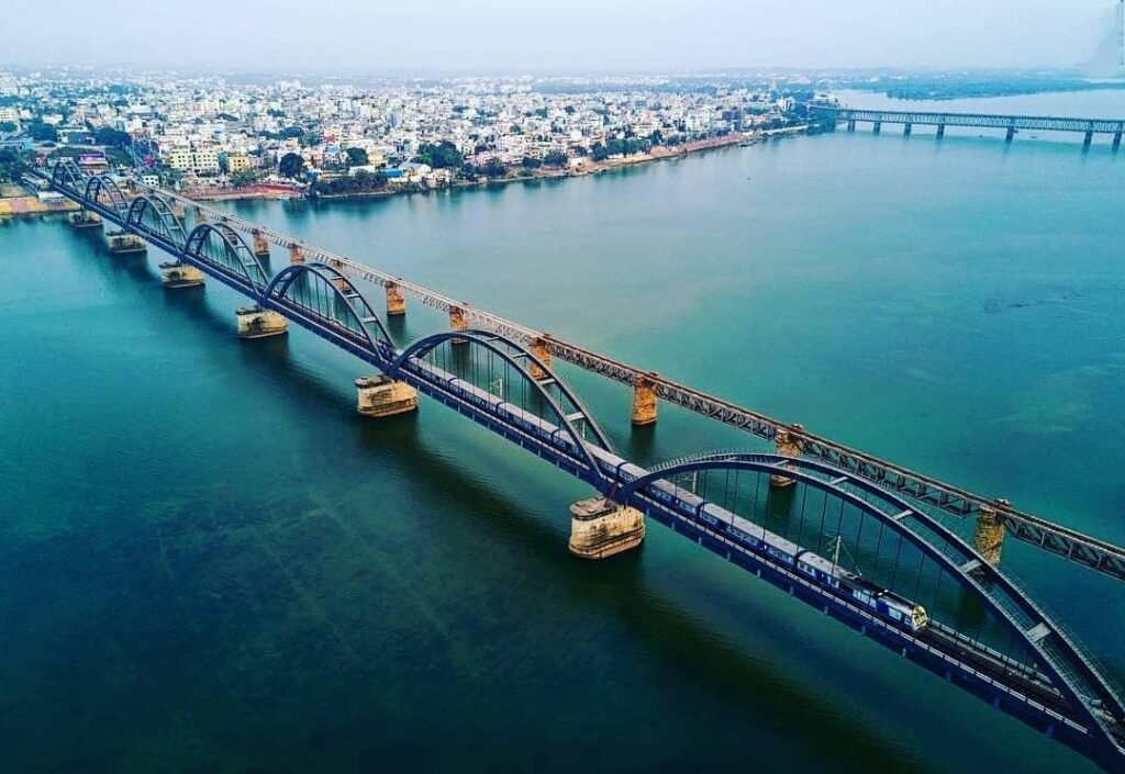 hyderabad to rajahmundry cab